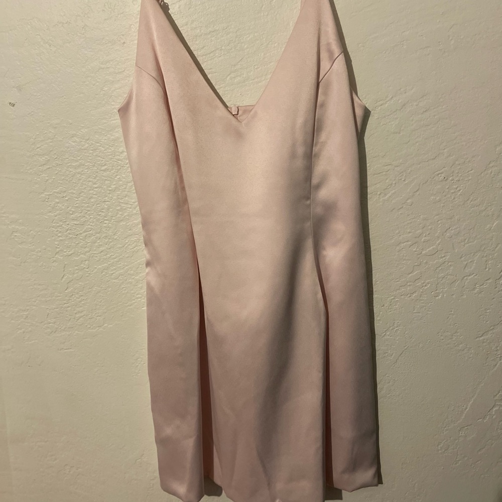 Chic Blush V-Neck Mini Dress